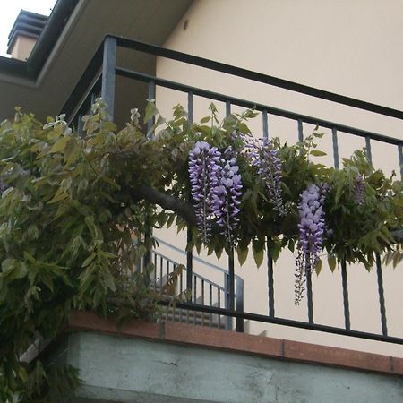 B&B La Casa Di Zefiro Limite Esterno foto