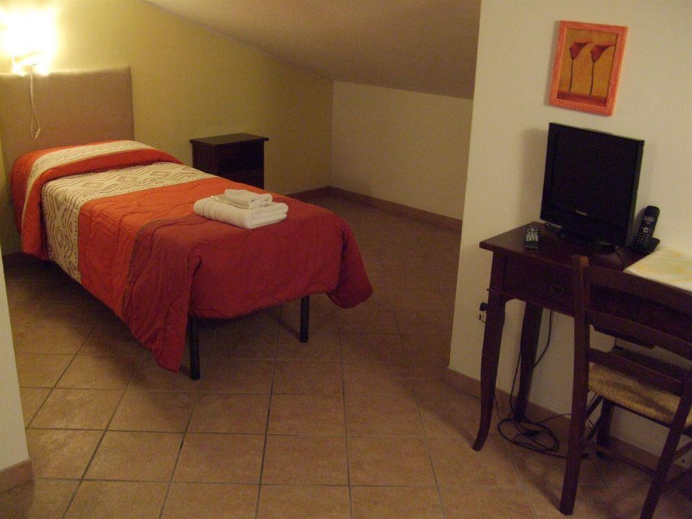 B&B La Casa Di Zefiro Limite Esterno foto